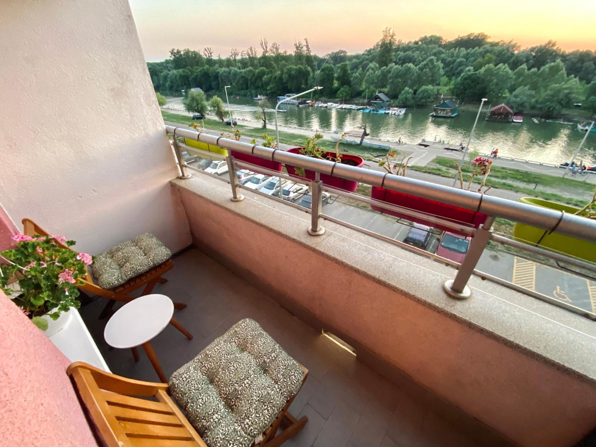 Apartman Ann Daire Pančevo Dış mekan fotoğraf